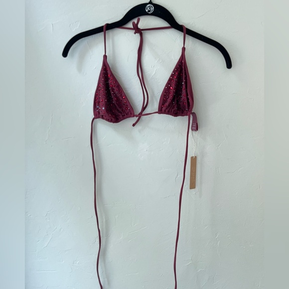 ♥️SKIMS SWIM RHINESTONE TRIANGLE BIKINI TOP IN WINE M - Picture 6 of 8